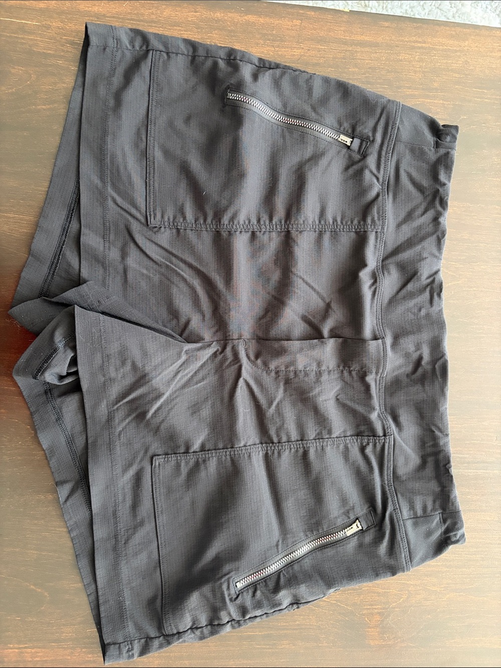 Athleta Black Trekkie Short